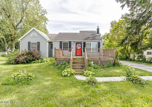 Homes for sale in Toledo, OH | 5043 Saint Aubin Dr, Toledo, OH 43615 | MLS# 10010017