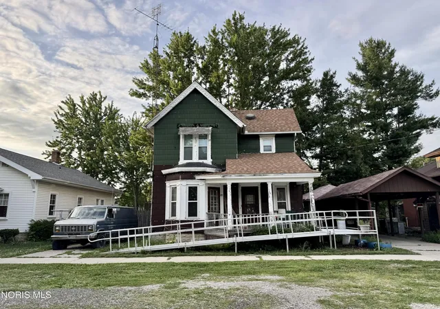 Listing Photo 2 - Condo for sale in building located at 109 Ohio St, Montpelier, OH 43543