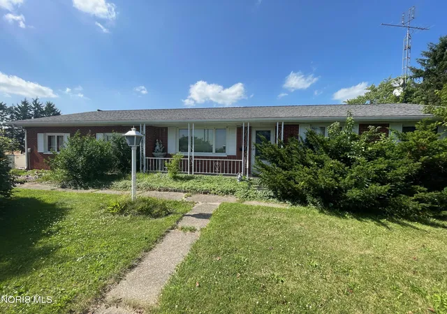Homes for sale in Napoleon, OH | 8800 Oh-110, Napoleon, OH 43545 | MLS# 10010027