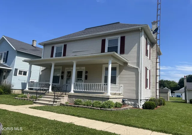 Homes for sale in Fremont, OH | 1002 1004 Roosevelt St, Fremont, OH 43420 | MLS# 10010086