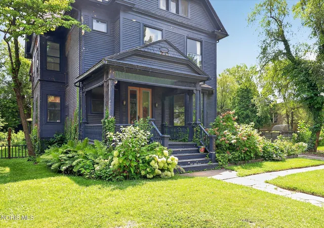 5th image of 2222 Parkwood Ave, Toledo, OH 43620 | MLS# 10010065