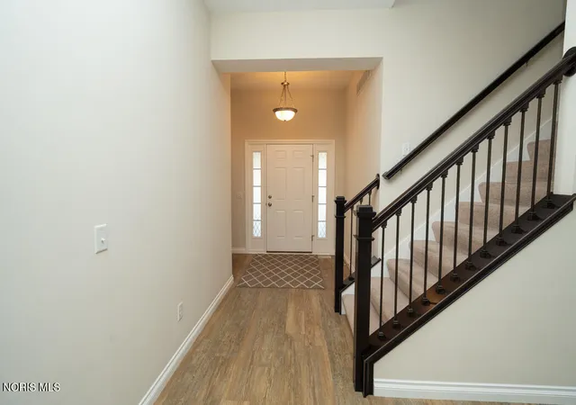 5th image of 6908 Torrey Pine Ct, Maumee, OH 43537 | MLS# 10010023