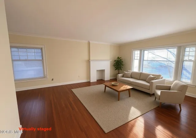 Listing Photo 2 - Condo for sale in building located at 2222 Scottwood Ave, Toledo, OH 43620 - Unit #