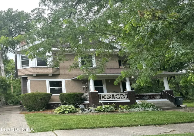 House for sale at 620 Baldwin Pl, Toledo, OH 43610 | MLS# 10010058 | Listing updated on 2026-08-23