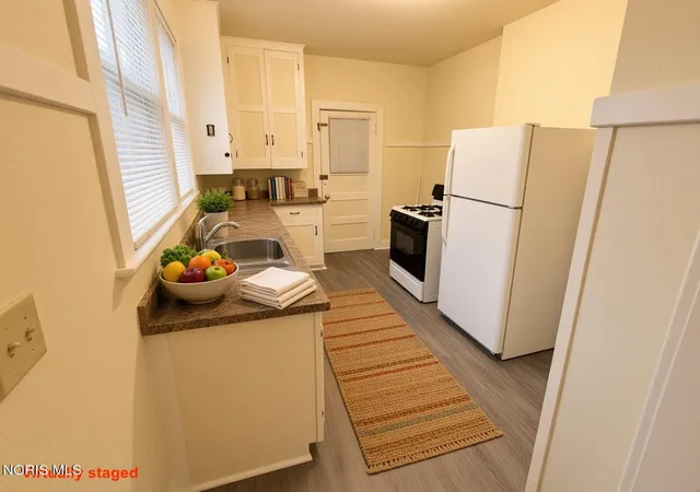 Photo 1 of House for sale at 2445 Parkwood Ave, Toledo, OH 43620 | MLS# 10010056 | Listing updated on 2026-08-30
