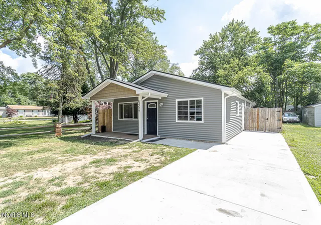 1st image of 5456 Altsheler Dr, Sylvania, OH 43560 | MLS# 10010043
