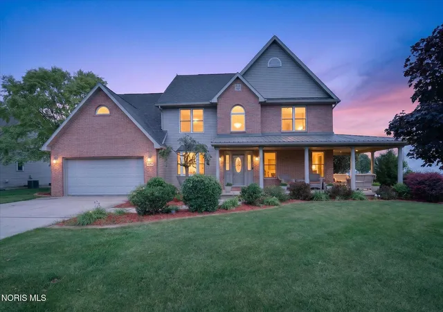 Homes for sale in Walbridge, OH | 5846 Cherokee Ave, Walbridge, OH 43465 | MLS# 10010063