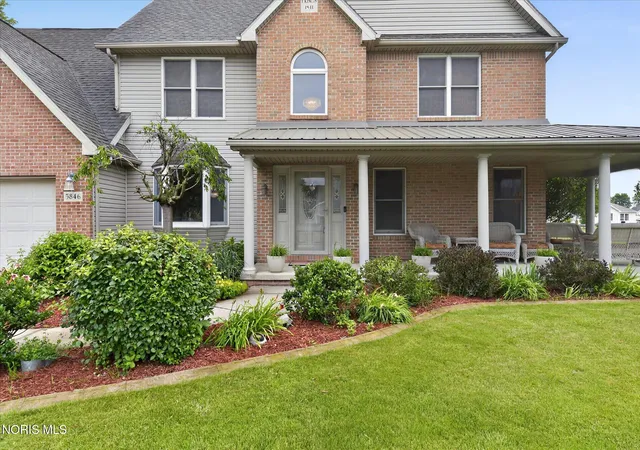 Homes for sale in Walbridge, OH | 5846 Cherokee Ave, Walbridge, OH 43465 | MLS# 10010063
