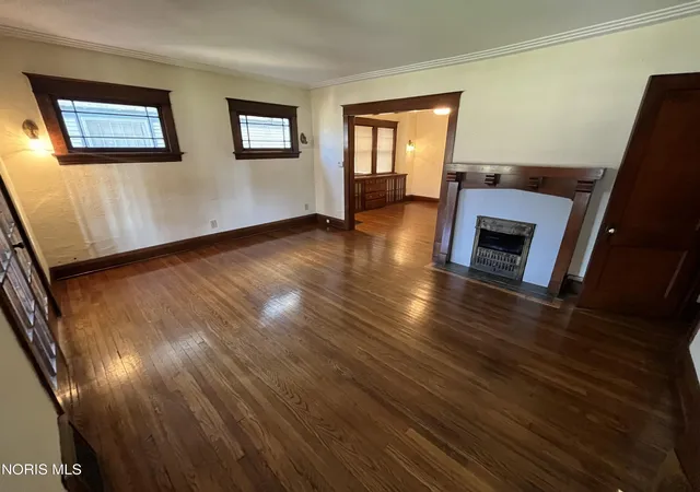 Photo 4 of House for sale at 2558 Collingwood Blvd, Toledo, OH 43610 | MLS# 10010066 | Listing updated on 2026-08-30