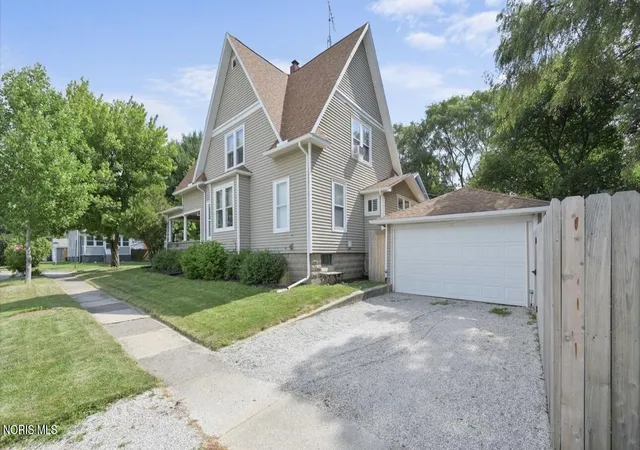 Homes for sale in Swanton, OH | 207 Cass St, Swanton, OH 43558 | MLS# 10010071