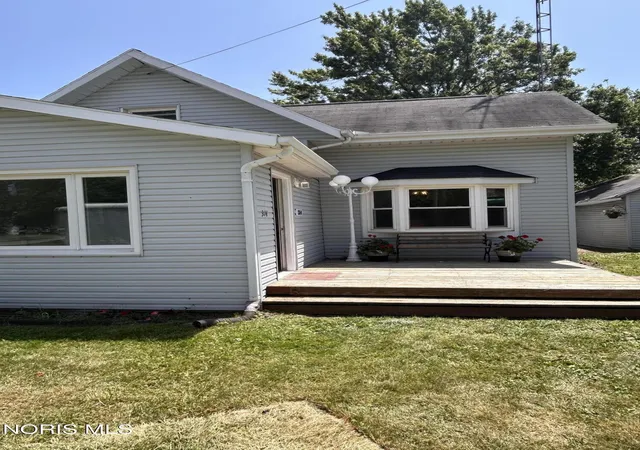Homes for sale in Edon, OH | 314 Woodville St, Edon, OH 43518 | MLS# 10010091