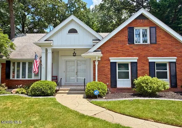 Photo 3 of Single family home for sale at 4108 Partridge Ln, Toledo, OH 43623 | MLS# 10010533 | Listing updated on 2026-09-20