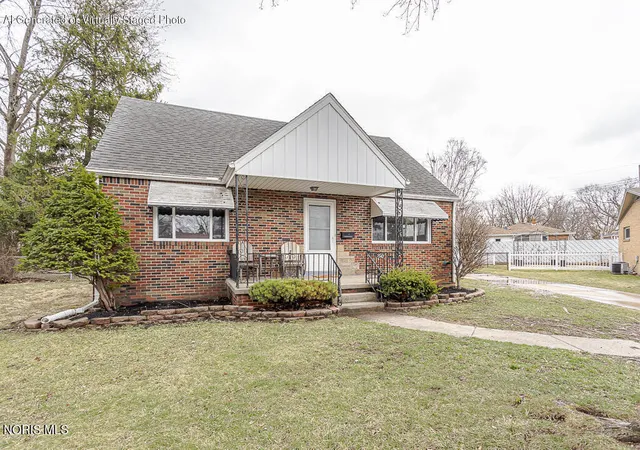 Photo 2 of Single family home for sale at 5542 Ashdale Ct, Toledo, OH 43612 | MLS# 10010109 | Listing updated on 2026-08-03