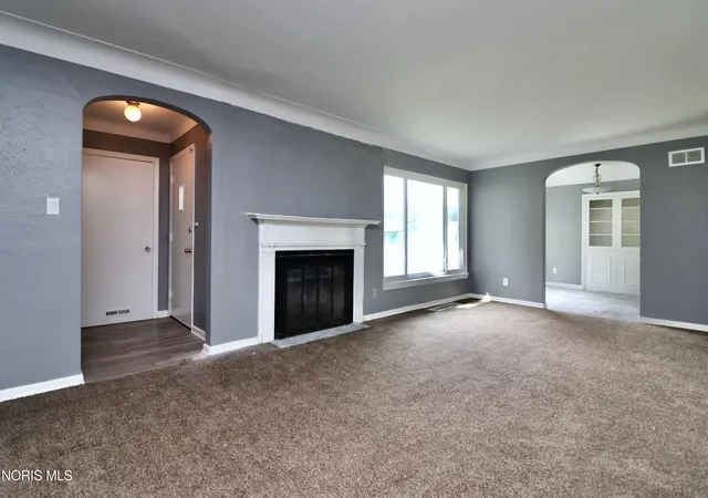Homes for sale in Toledo, OH | 2026 Grecourt Dr, Toledo, OH 43615 | MLS# 10010131