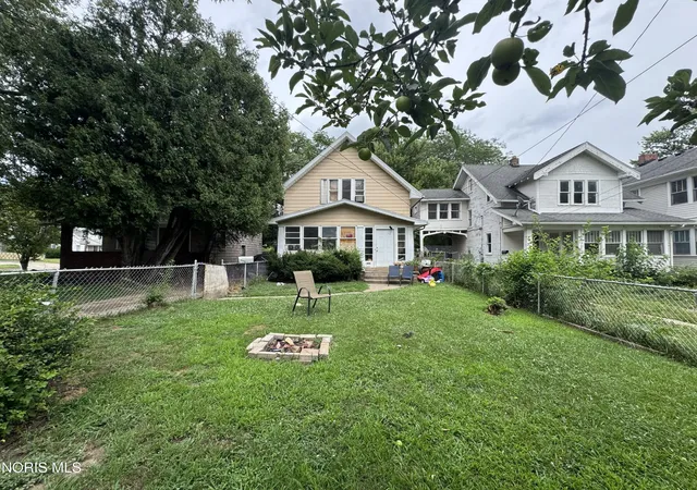 Photo 1 of Single family home for sale at 3722 Willys Pkwy, Toledo, OH 43612 | MLS# 10010848 | Listing updated on 2026-09-04