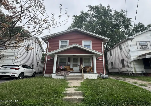 Photo 1 of Single family home for sale at 1731 Mansfield Rd, Toledo, OH 43613 | MLS# 10010956 | Listing updated on 2026-09-04