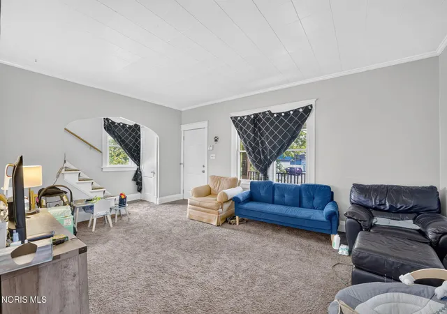 Photo 3 of Single family home for sale at 1014 Berdan Ave, Toledo, OH 43612 | MLS# 10010862 | Listing updated on 2026-09-04
