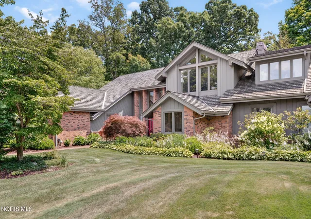 2nd image of 10620 Cardiff Rd, Perrysburg, OH 43551 | MLS# 10010399