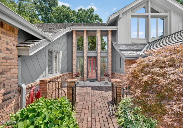 4th image of 10620 Cardiff Rd, Perrysburg, OH 43551 | MLS# 10010399