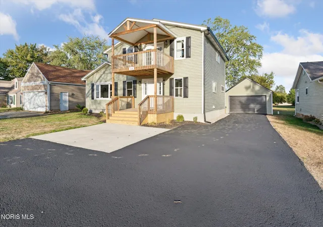 Homes for sale in Findlay, OH | 3239 N Main St, Findlay, OH 45840 | MLS# 10010177