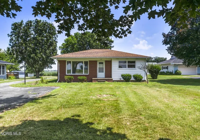 Homes for sale in Upper Sandusky, OH | 999 N Warpole St, Upper Sandusky, OH 43351 | MLS# 10010184