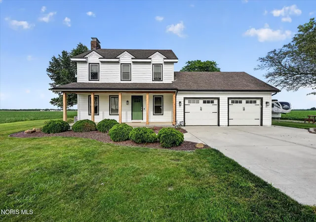 Homes for sale in Waterville, OH | 8409 Schadel Rd, Waterville, OH 43566 | MLS# 10010186