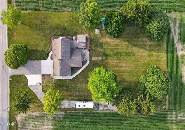 3rd image of 8409 Schadel Rd, Waterville, OH 43566 | MLS# 10010186