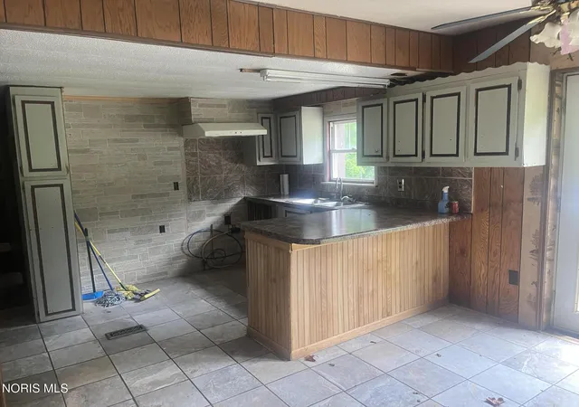 Homes for sale in Fayette, OH | 26901 County Road Mn, Fayette, OH 43521 | MLS# 10010165