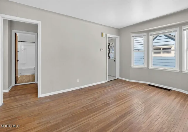 Photo 2 of Single family home for sale at 3713 Roanoke Rd, Toledo, OH 43613 | MLS# 10010276 | Listing updated on 2026-09-09
