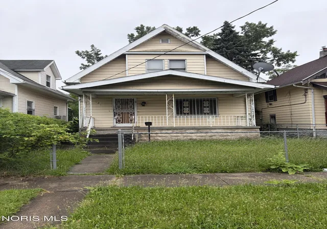 Homes for sale in Toledo, OH | 1216 Saint John Ave, Toledo, OH 43608 | MLS# 10010171