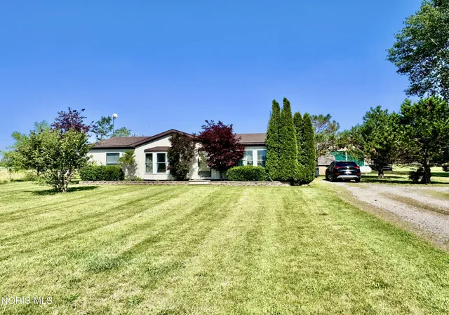 Homes for sale in Antwerp, OH | 13156 Road 51, Antwerp, OH 45813 | MLS# 10010195