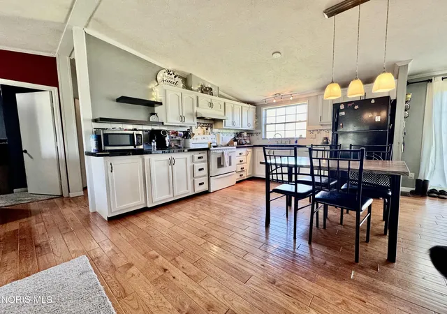 Homes for sale in Antwerp, OH | 13156 Road 51, Antwerp, OH 45813 | MLS# 10010195