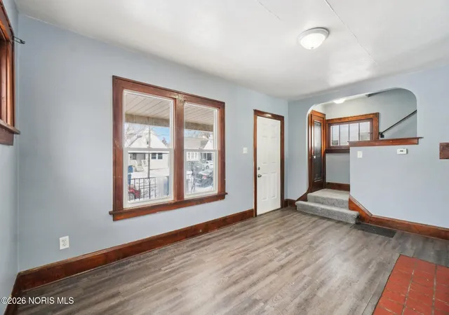 Photo 4 of Single family home for sale at 1821 Talbot St, Toledo, OH 43613 | MLS# 10010182 | Listing updated on 2026-09-09