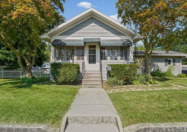Homes for sale in North Baltimore, OH | 207 Rhodes Ave, North Baltimore, OH 45872 | MLS# 10010309