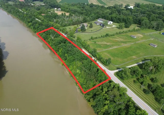 1st image of 0 W River Rd, Grand Rapids, OH 43522 | MLS# 10010210