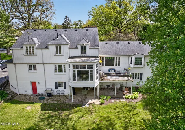 Homes for sale in Ottawa Hills, OH | 3700 W Bancroft St, Ottawa Hills, OH 43606 | MLS# 10010252