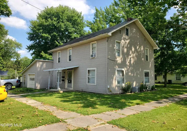 Homes for sale in Upper Sandusky, OH | 203 E Crawford St, Upper Sandusky, OH 43351 | MLS# 10010215