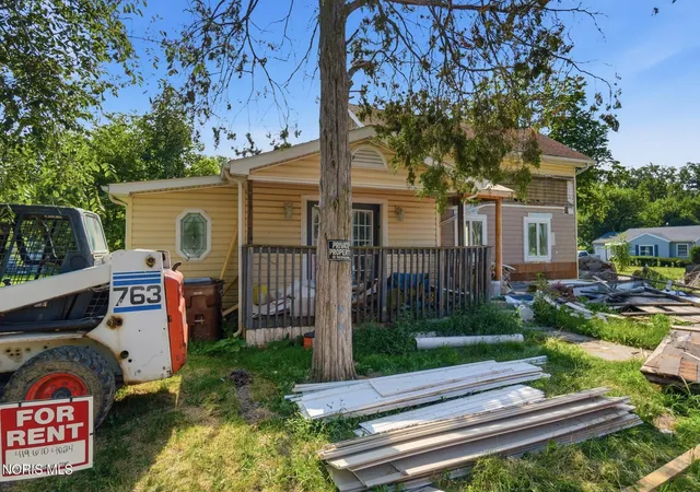 2nd image of 119 S Dix St, Paulding, OH 45879 | MLS# 10010221
