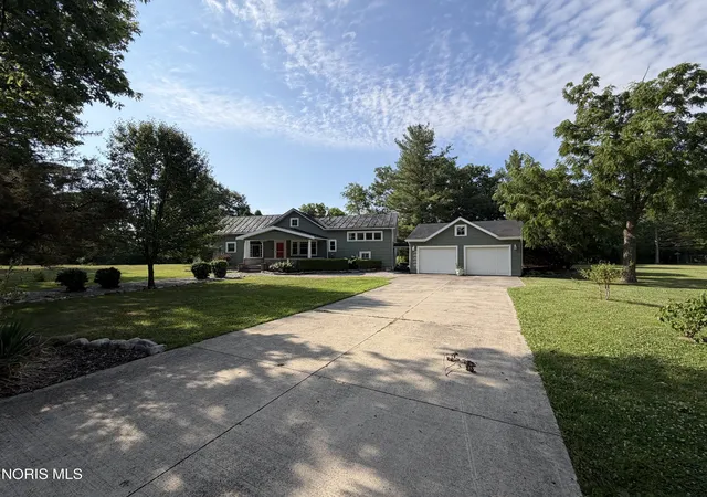 Homes for sale in Defiance, OH | 200 Widmer St, Defiance, OH 43512 | MLS# 10010248