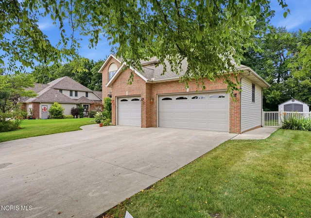 Homes for sale in Findlay, OH | 15940 Forest Ln, Findlay, OH 45840 | MLS# 10010245