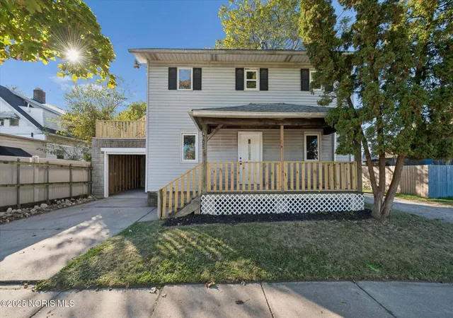 Photo 1 of Sale Pending at 4013 Caroline Ave, Toledo, OH 43612 | MLS# 10010249 | Listing updated on 2026-09-18