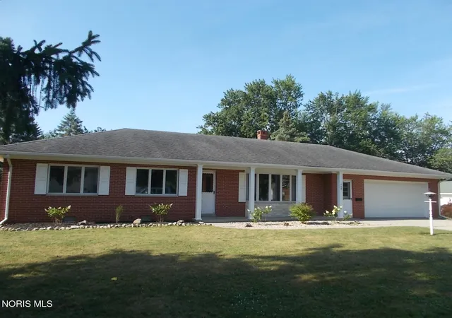 Homes for sale in Wauseon, OH | 117 W Washington St, Wauseon, OH 43567 | MLS# 10010267