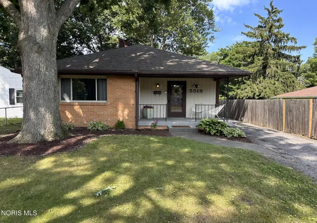 Photo 1 of Sale Pending at 5519 Ruth Ave, Toledo, OH 43613 | MLS# 10010296 | Listing updated on 2026-07-26