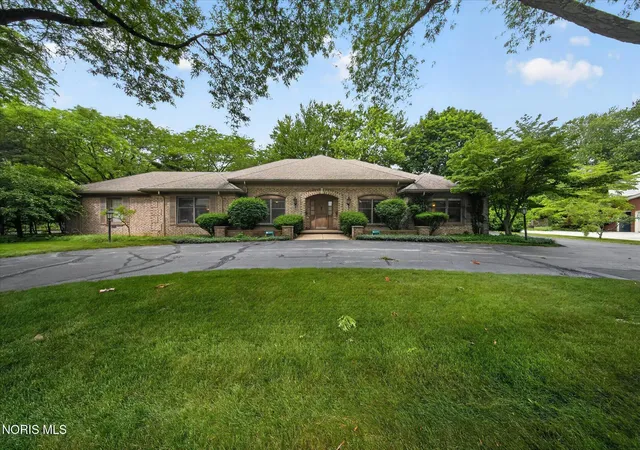 1st image of 2043 Whitehall Rd, Ottawa Hills, OH 43606 | MLS# 10010429