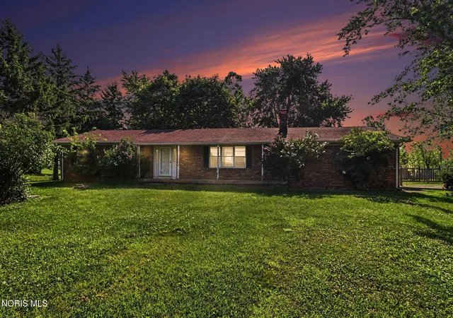 1st image of 210 N Curtice Rd, Oregon, OH 43616 | MLS# 10010328