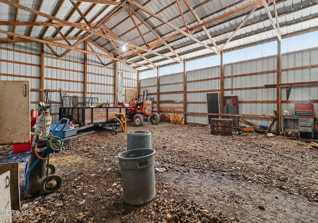 26th image of 210 N Curtice Rd, Oregon, OH 43616 | MLS# 10010328