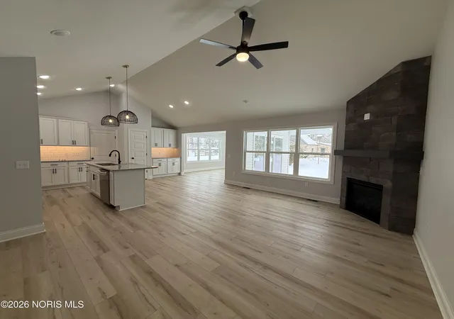 Photo 4 of Single family home for sale at 4550 Vineyard Rd, Toledo, OH 43623 | MLS# 10010320 | Listing updated on 2026-09-02