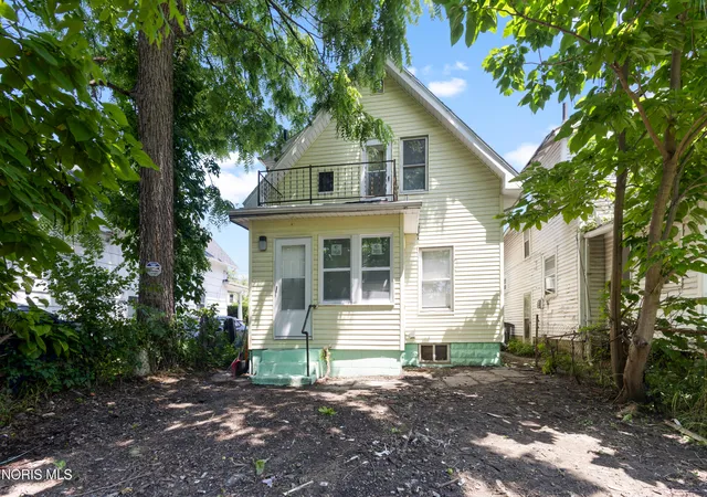 Homes for sale in Toledo, OH | 1051 Nebraska Ave, Toledo, OH 43607 | MLS# 10010374