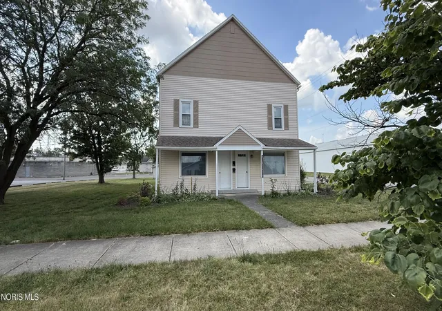 28th image of 221 W Jackson St, Paulding, OH 45879 | MLS# 10010384