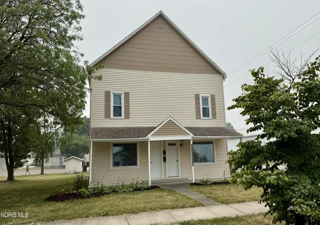 1st image of 221 W Jackson St, Paulding, OH 45879 | MLS# 10010384